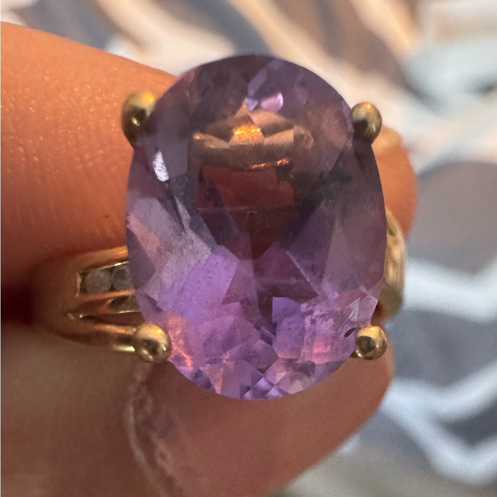 10K Yellow Gold Ring